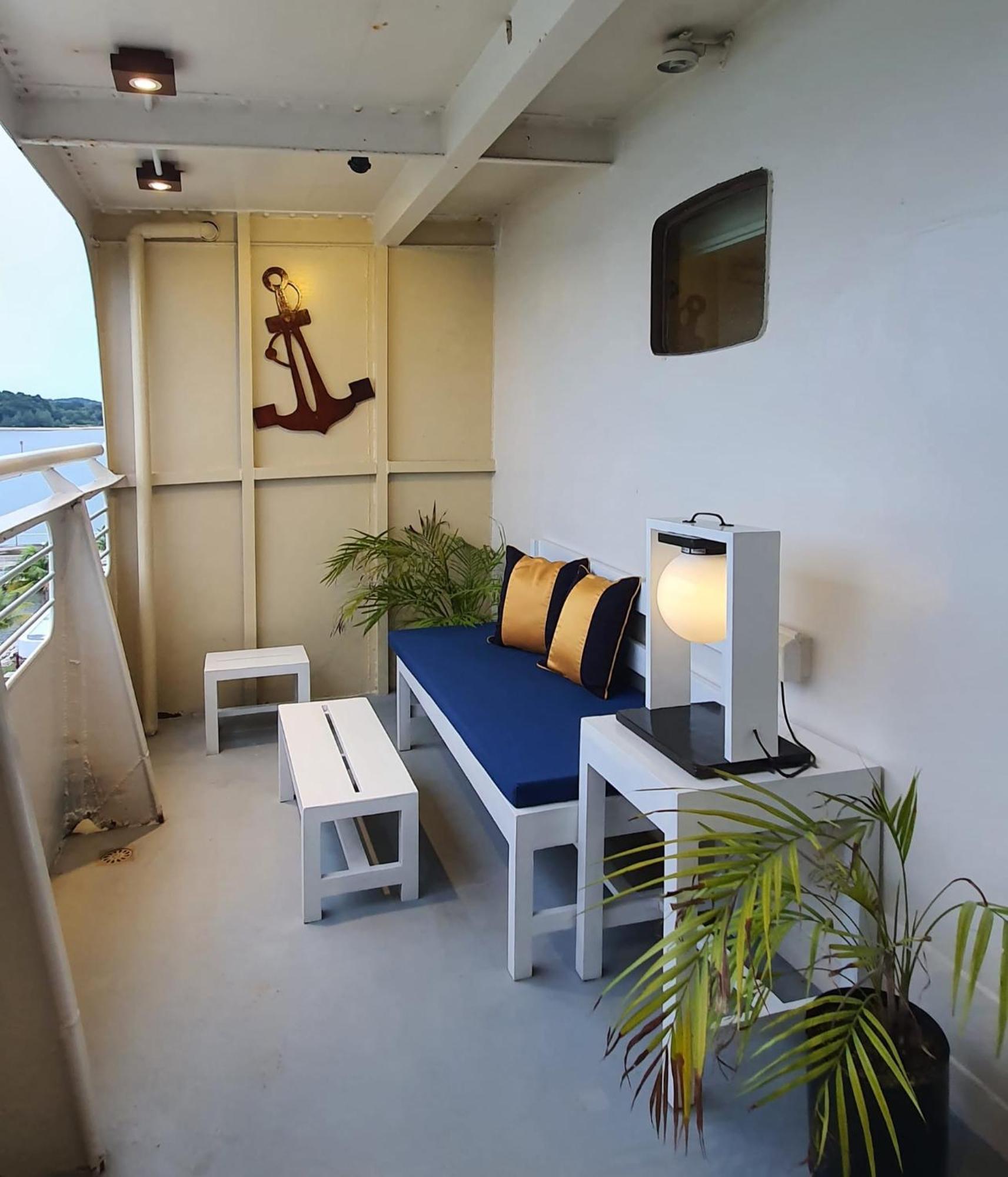 Doulos Phos The Ship Hotel Лагой Екстериор снимка