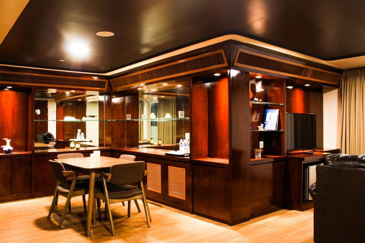 Doulos Phos The Ship Hotel Лагой Екстериор снимка