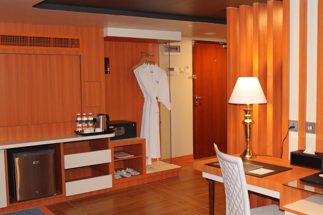 Doulos Phos The Ship Hotel Лагой Екстериор снимка